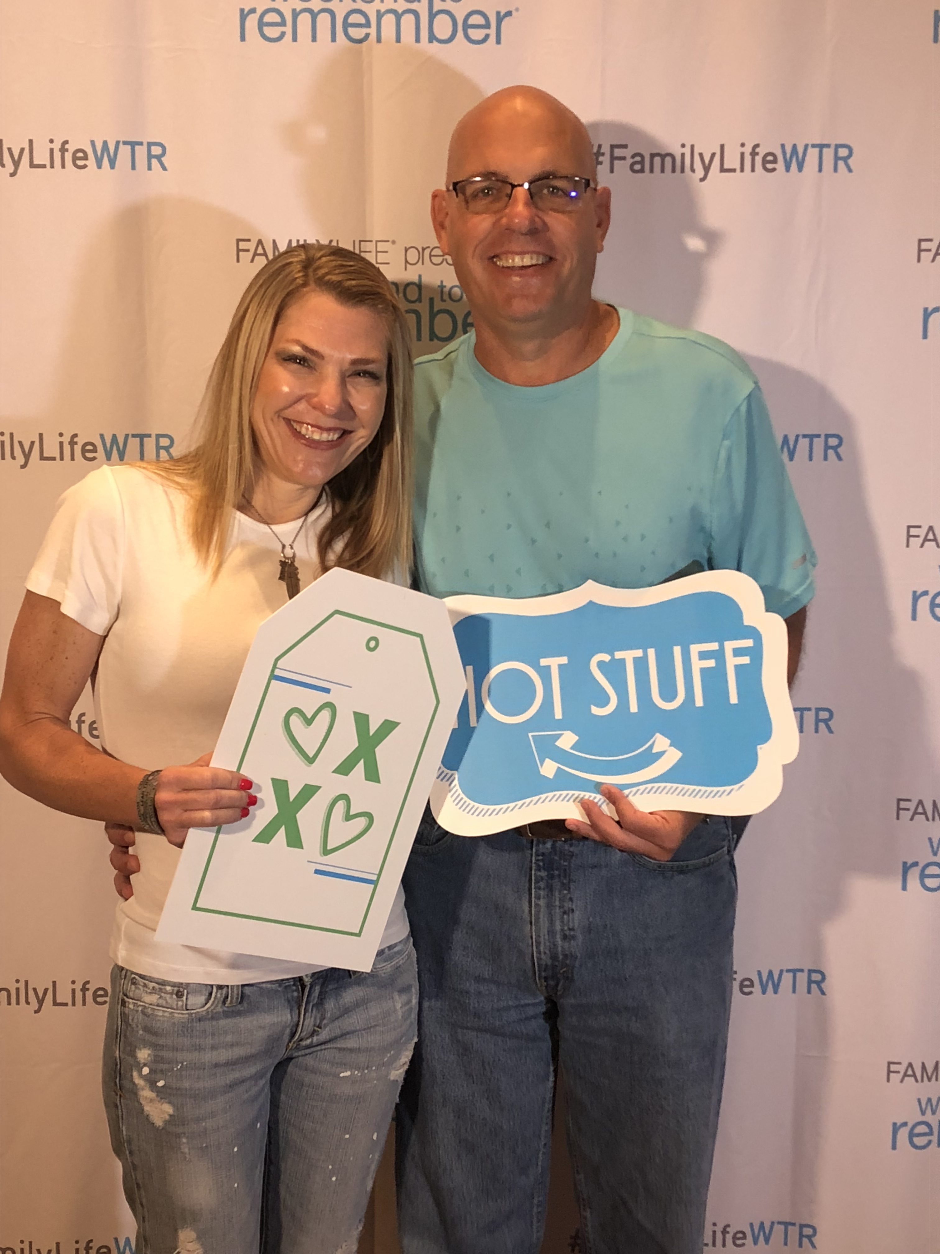 We Strengthened Our Marriage at Weekend to Remember - This article describes our experience at the Weekend to Remember Conference, how it improved our marriage and why we recommend it to all married couples. #weekendtoremember #marriageconference #marriageretreat #marriagegetaway #howtosavemymarriage